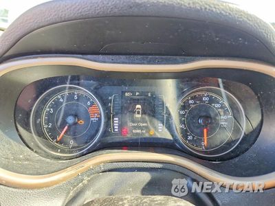 Zdjęcie 9 z 13 samochodu: 2017 JEEP CHEROKEE LATITUDE VIN:1C4PJLCB6HD232696 - miniatura