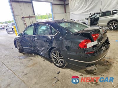 Drugie zdjęcie samochodu z przodu: 2016 VOLKSWAGEN PASSAT S VIN:1VWAT7A34GC061533 - miniatura