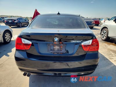 Zdjęcie 6 z 12 samochodu: 2007 BMW 3ER I VIN:WBAVA33537KX71687 - miniatura
