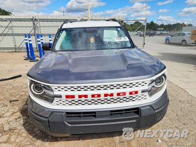 Piąte zdjęcie samochodu w środku: 2025 FORD BRONCO SPORT HERITAGE VIN:3FMCR9GN6SRE24256 - miniatura