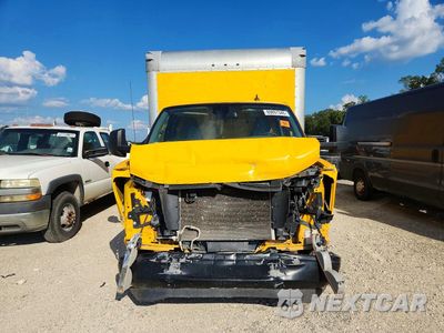 Piąte zdjęcie samochodu w środku: 2022 GMC SAVANA BOX TRUCK VIN:7GZ37TC73NN005368 - miniatura