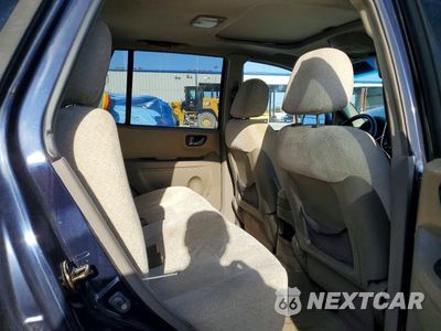 Zdjęcie 11 z 13 samochodu: 2005 HYUNDAI SANTA FE GLS VIN:KM8SC13D85U958660 - miniatura