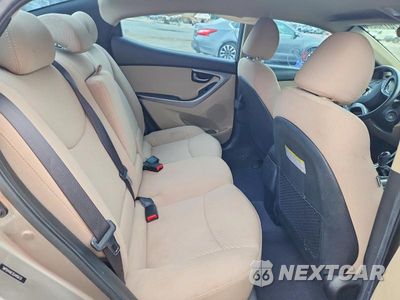 Zdjęcie 10 z 12 samochodu: 2014 HYUNDAI ELANTRA SE VIN:5NPDH4AE5EH456131 - miniatura