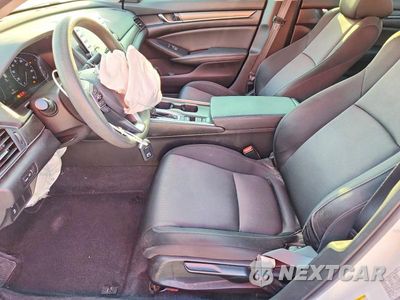 Zdjęcie 7 z 12 samochodu: 2021 HONDA ACCORD LX VIN:1HGCV1F10MA119950 - miniatura