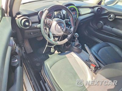 Zdjęcie 8 z 12 samochodu: 2015 MINI COOPER VIN:WMWXM5C52F3A58982 - miniatura
