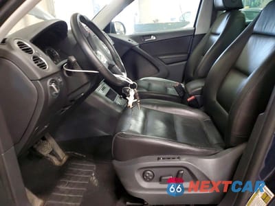 Zdjęcie 7 z 13 samochodu: 2011 VOLKSWAGEN TIGUAN S VIN:WVGBV7AX3BW565126 - miniatura