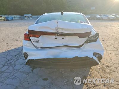 Zdjęcie 6 z 12 samochodu: 2024 KIA FORTE LXS VIN:3KPF24AD3RE732186 - miniatura