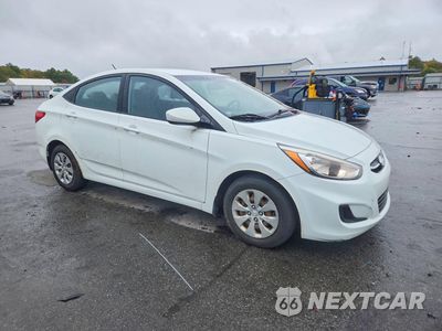 Czwarte zdjęcie samochodu z boku: 2015 HYUNDAI ACCENT GLS VIN:KMHCT4AE8FU847903 - miniatura