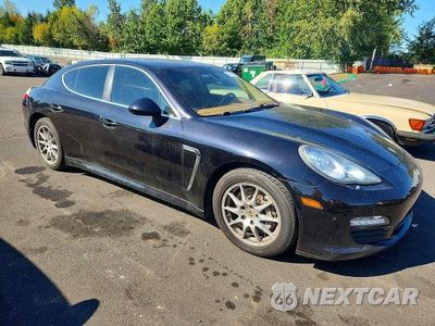 Czwarte zdjęcie samochodu z boku: 2012 PORSCHE PANAMERA S VIN:WP0AB2A79CL060495 - miniatura