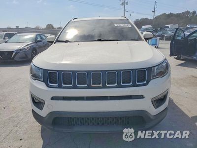Piąte zdjęcie samochodu w środku: 2019 JEEP COMPASS LATITUDE VIN:3C4NJDBB3KT812844 - miniatura