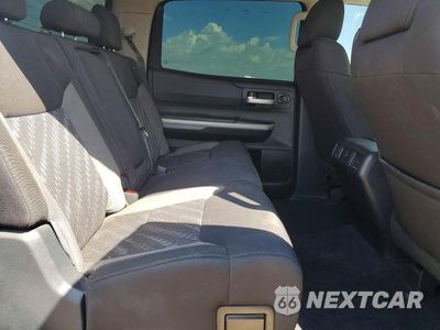 Zdjęcie 10 z 12 samochodu: 2018 TOYOTA TUNDRA CREWMAX SR5 VIN:5TFEY5F13JX236520 - miniatura
