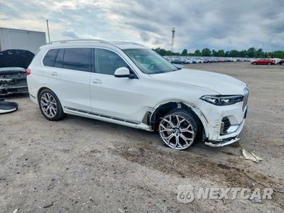 Czwarte zdjęcie samochodu z boku: 2020 BMW X7 XDRIVE40I VIN:5UXCW2C0XL9C52066 - miniatura