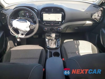 Zdjęcie 8 z 12 samochodu: 2024 KIA SOUL EX VIN:KNDJ33AUXR7913027 - miniatura