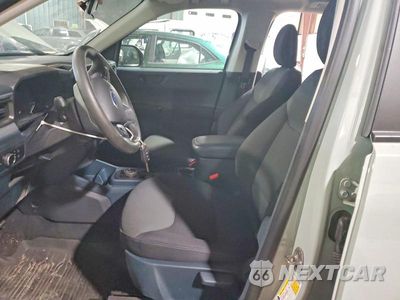 Zdjęcie 7 z 12 samochodu: 2024 FORD MAVERICK XL VIN:3FTTW8A90RRA24612 - miniatura