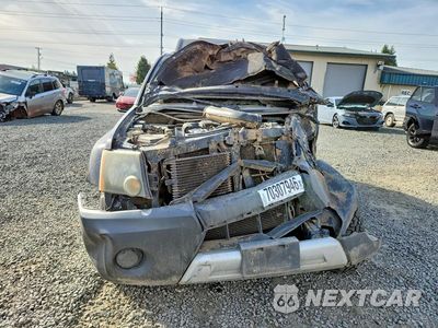 Piąte zdjęcie samochodu w środku: 2009 NISSAN XTERRA X VIN:5N1AN08W49C504783 - miniatura