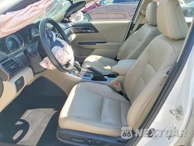 Zdjęcie 7 z 13 samochodu: 2017 HONDA ACCORD EXL VIN:1HGCR3F84HA029624 - miniatura