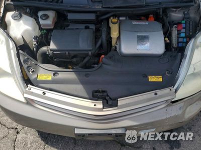 Zdjęcie 11 z 12 samochodu: 2005 TOYOTA PRIUS BASE VIN:JTDKB20U553075980 - miniatura