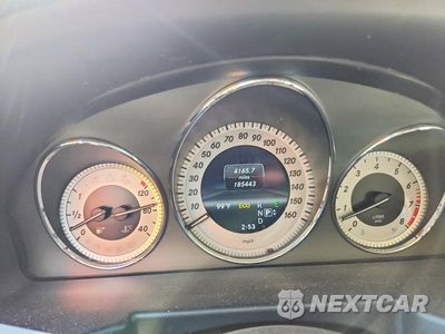 Zdjęcie 9 z 13 samochodu: 2013 MERCEDES-BENZ GLK 350 VIN:WDCGG5HB7DF968705 - miniatura