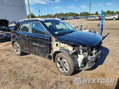 Czwarte zdjęcie samochodu z boku: 2022 HYUNDAI VENUE SEL VIN:KMHRC8A35NU161977 - miniatura
