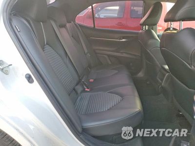 Zdjęcie 10 z 12 samochodu: 2020 TOYOTA CAMRY SE VIN:4T1J31AK4LU544401 - miniatura
