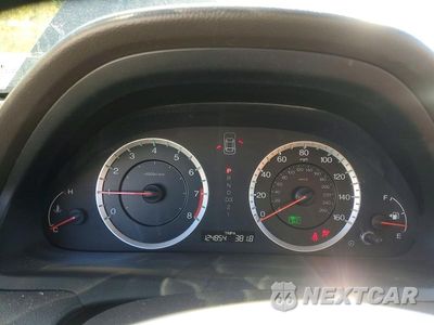 Zdjęcie 9 z 12 samochodu: 2010 HONDA ACCORD EX VIN:1HGCP3F71AA030927 - miniatura