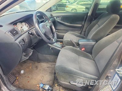 Zdjęcie 7 z 12 samochodu: 2005 TOYOTA COROLLA S VIN:1NXBR32E05Z403612 - miniatura