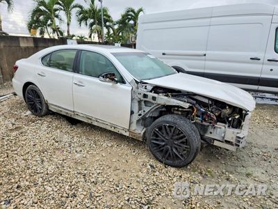 Czwarte zdjęcie samochodu z boku: 2013 LEXUS LS 460 VIN:JTHCL5EF5D5016684 - miniatura