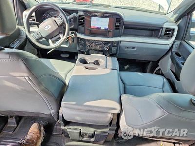 Zdjęcie 8 z 12 samochodu: 2024 FORD F350 SUPER DUTY VIN:1FT8W3BT0REC36917 - miniatura