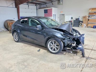Czwarte zdjęcie samochodu z boku: 2024 TESLA MODEL Y VIN:7SAYGDEE6RA263036 - miniatura