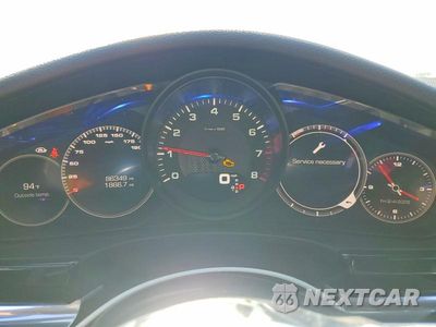 Zdjęcie 9 z 12 samochodu: 2017 PORSCHE PANAMERA 2 VIN:WP0AA2A7XHL101405 - miniatura