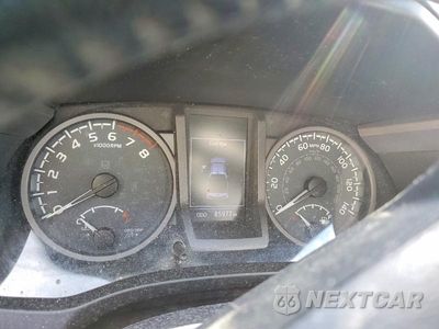 Zdjęcie 9 z 12 samochodu: 2018 TOYOTA TACOMA TRD OFF-ROAD VIN:3TMCZ5AN5JM181704 - miniatura