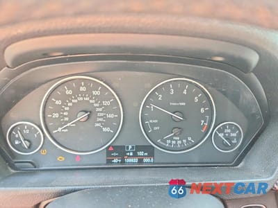 Zdjęcie 9 z 12 samochodu: 2014 BMW 3 SERIES 320 I VIN:WBA3B1G56ENS80125 - miniatura