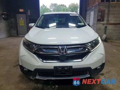 Piąte zdjęcie samochodu w środku: 2019 HONDA CR-V EX VIN:2HKRW2H54KH652448 - miniatura