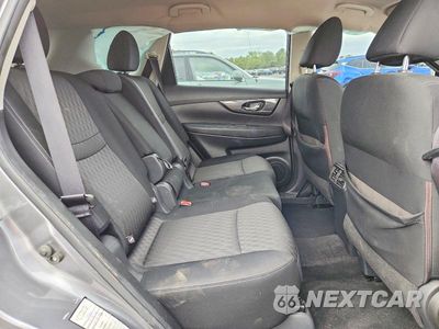 Zdjęcie 11 z 14 samochodu: 2017 NISSAN ROGUE S VIN:KNMAT2MV9HP523176 - miniatura