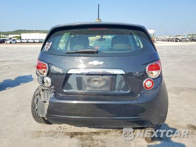 Zdjęcie 6 z 12 samochodu: 2015 CHEVROLET SONIC LT VIN:1G1JC6SH8F4141300 - miniatura