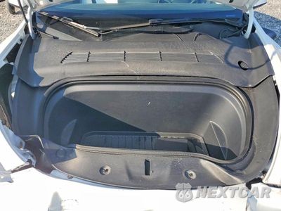 Zdjęcie 12 z 13 samochodu: 2024 TESLA MODEL Y VIN:7SAYGDEE1RA274834 - miniatura