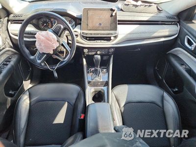 Zdjęcie 8 z 14 samochodu: 2022 JEEP COMPASS LATITUDE VIN:3C4NJCBB0NT103352 - miniatura