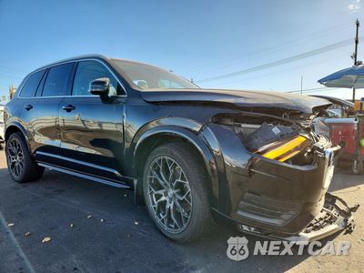 Czwarte zdjęcie samochodu z boku: 2022 VOLVO XC90 T6 MOMENTUM VIN:YV4A22PK4N1788426 - miniatura