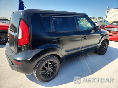 Trzecie zdjęcie samochodu z tyłu: 2012 KIA SOUL + VIN:KNDJT2A66C7435823 - miniatura