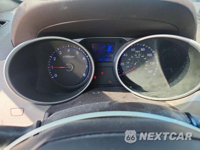 Zdjęcie 9 z 13 samochodu: 2015 HYUNDAI TUCSON GLS VIN:KM8JT3AFXFU984805 - miniatura