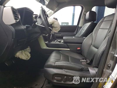 Zdjęcie 7 z 12 samochodu: 2024 TOYOTA TUNDRA SR5 VIN:5TFLA5DB2RX149033 - miniatura