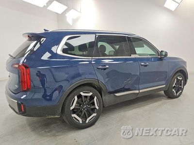 Trzecie zdjęcie samochodu z tyłu: 2025 KIA TELLURIDE S VIN:5XYP6DGCXSG599443 - miniatura