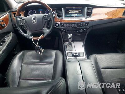 Zdjęcie 8 z 13 samochodu: 2014 HYUNDAI EQUUS SIGNATURE VIN:KMHGH4JH0EU087378 - miniatura