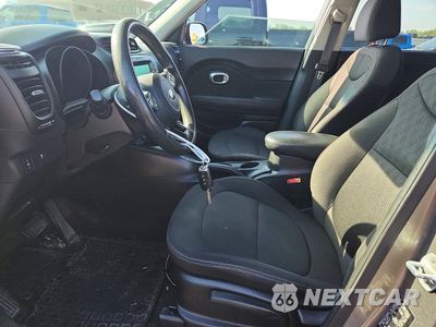 Zdjęcie 7 z 13 samochodu: 2018 KIA SOUL BASE VIN:KNDJN2A28J7590152 - miniatura