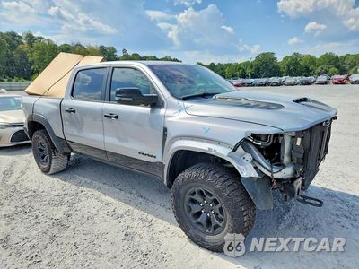 Czwarte zdjęcie samochodu z boku: 2026 RAM 1500 RHO VIN:1C6SRFUP5TN156378 - miniatura