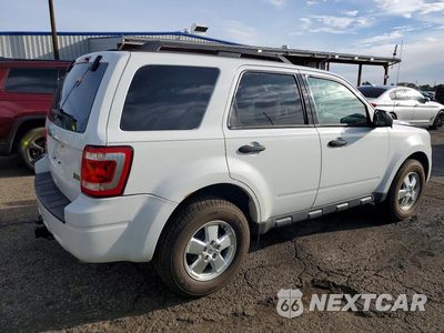 Trzecie zdjęcie samochodu z tyłu: 2010 FORD ESCAPE XLT VIN:1FMCU9DG8AKD28362 - miniatura