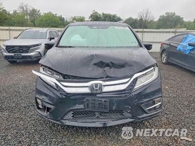 Piąte zdjęcie samochodu w środku: 2018 HONDA ODYSSEY ELITE VIN:5FNRL6H98JB052760 - miniatura