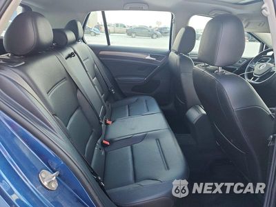 Zdjęcie 10 z 13 samochodu: 2020 VOLKSWAGEN GOLF VIN:3VWG57AUXLM015050 - miniatura