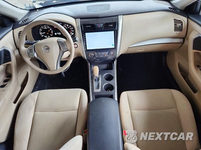 Zdjęcie 8 z 12 samochodu: 2015 NISSAN ALTIMA 2.5 S VIN:1N4AL3AP1FC420081 - miniatura