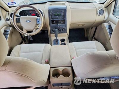 Zdjęcie 8 z 12 samochodu: 2008 FORD EXPLORER XLT VIN:1FMEU63EX8UB00840 - miniatura